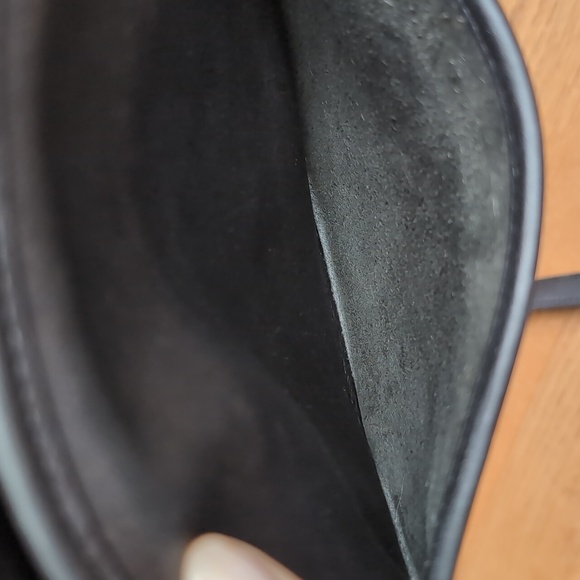 Vintage Coach Chester Bag, #9901, Black - Picture 10 of 16